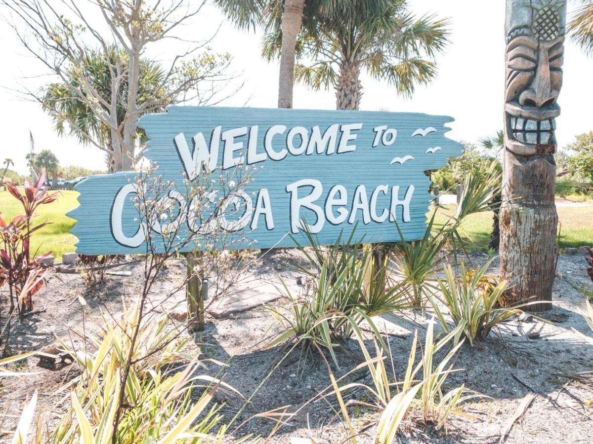 Luxury Villa 3 Blocks From The Beach With A Pool, Fire Pit And Outdoor Oasis Cape Canaveral Buitenkant foto