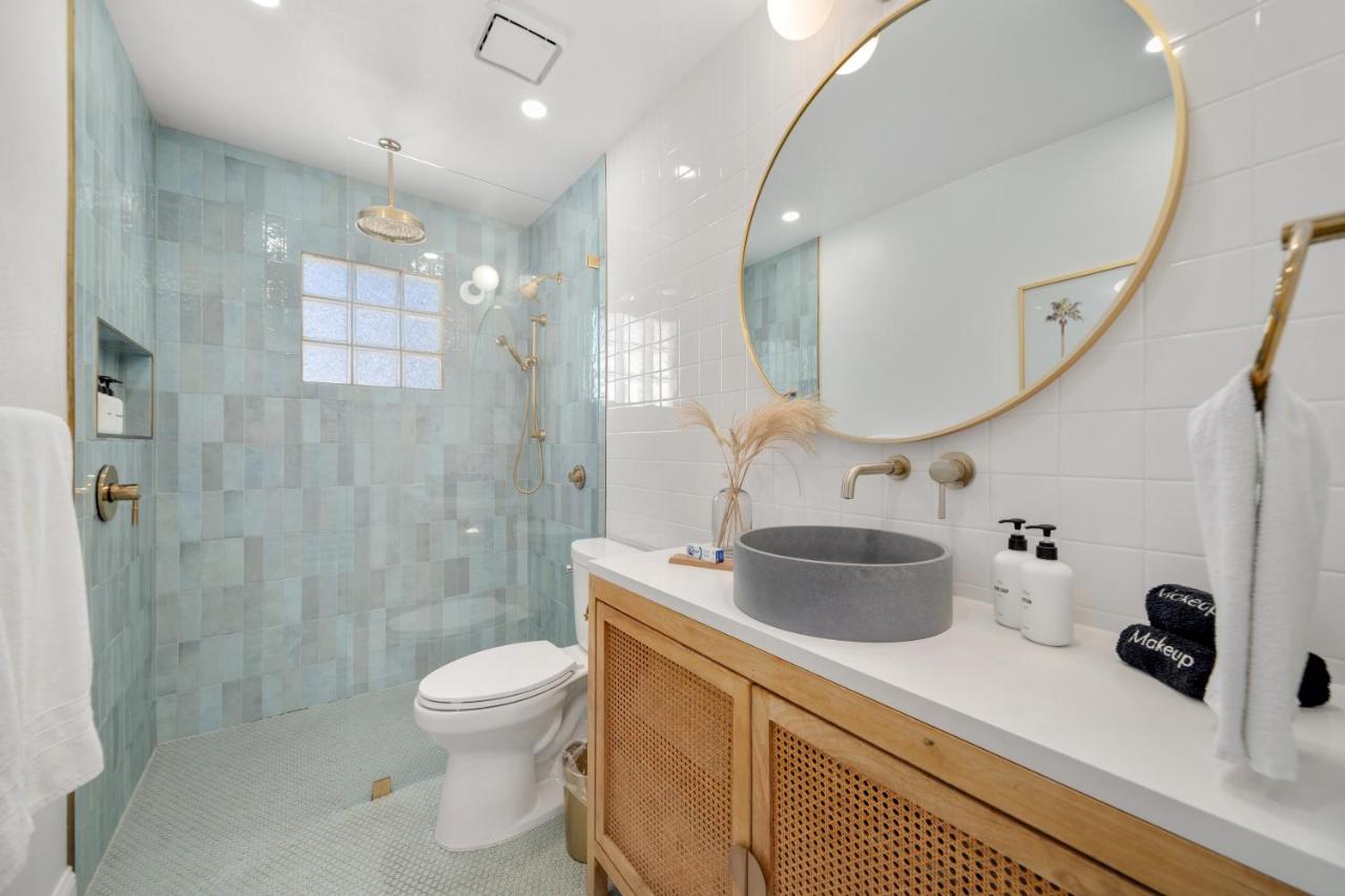 Luxury Villa 3 Blocks From The Beach With A Pool, Fire Pit And Outdoor Oasis Cape Canaveral Buitenkant foto