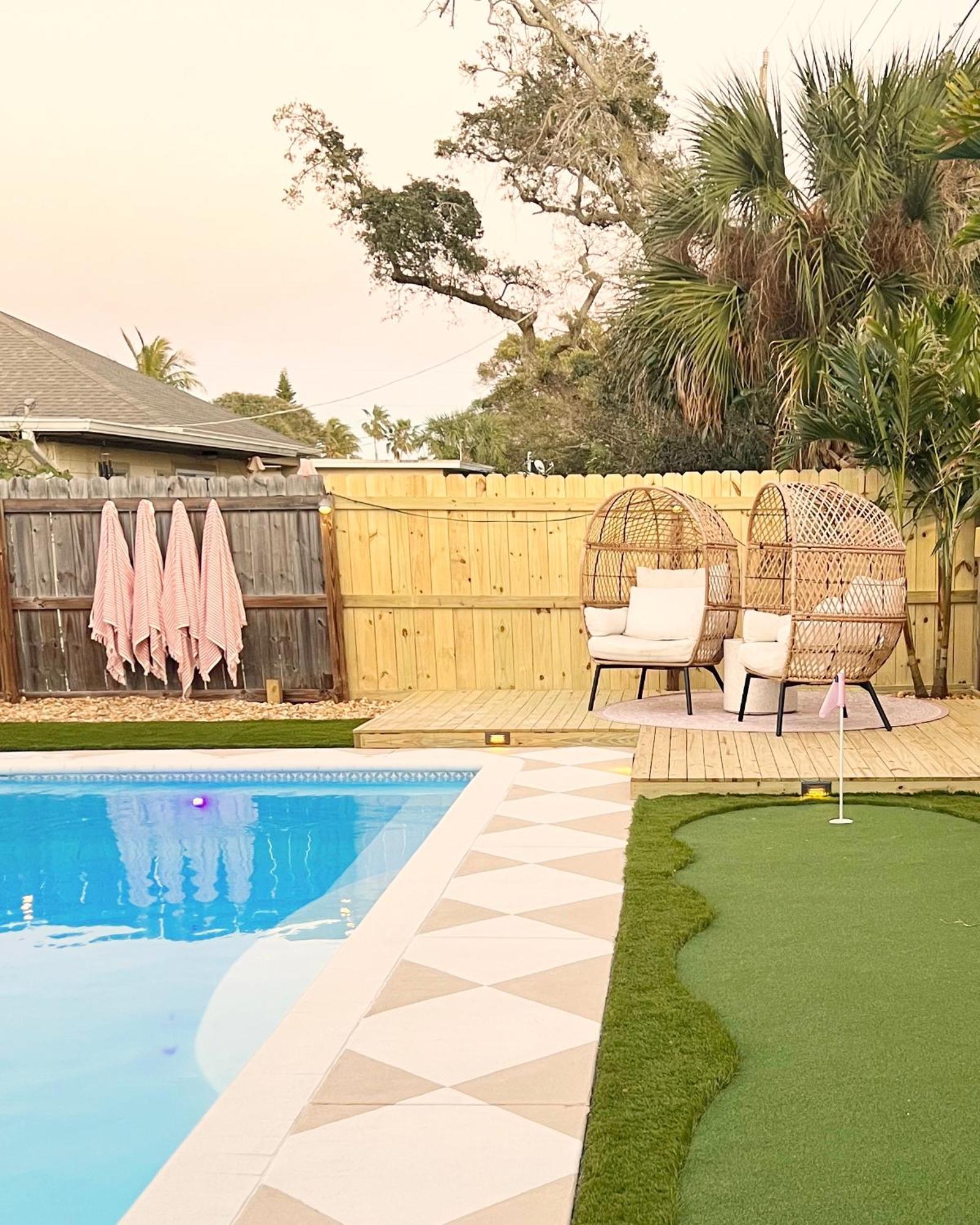 Luxury Villa 3 Blocks From The Beach With A Pool, Fire Pit And Outdoor Oasis Cape Canaveral Buitenkant foto